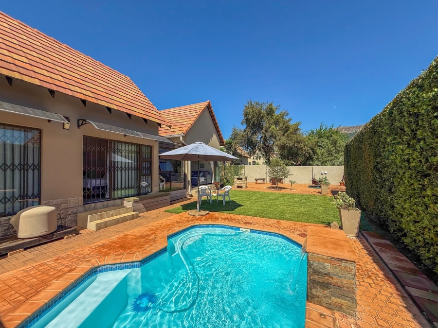 2 Bedroom Property for Sale in Leloko Lifestyle Estate North West